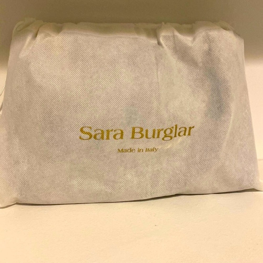 Sara Burglar Italian purse 
Genuine Leather Excellent Condition
Noemi Tropic - Picture 4 of 8